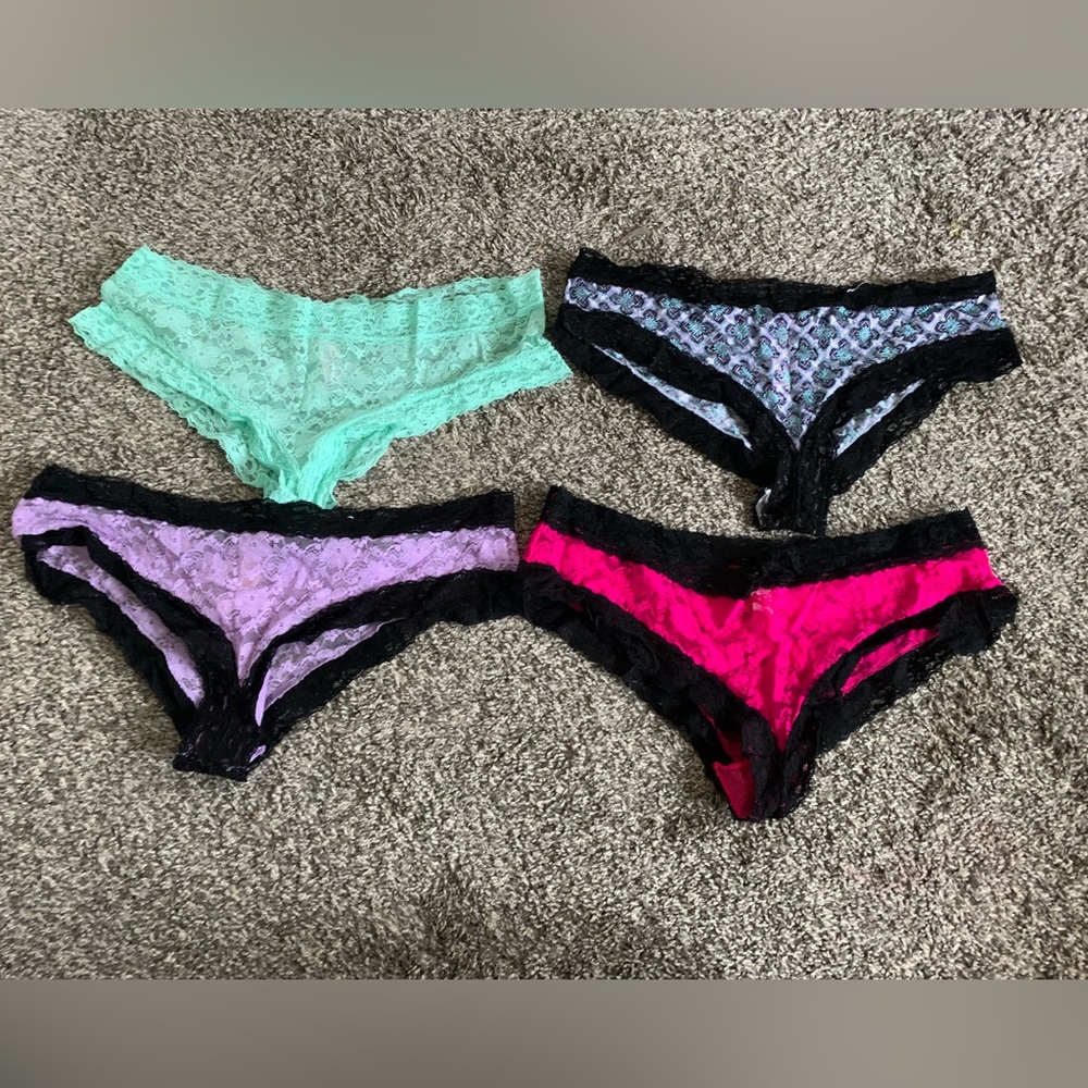 4 lace hipster panties